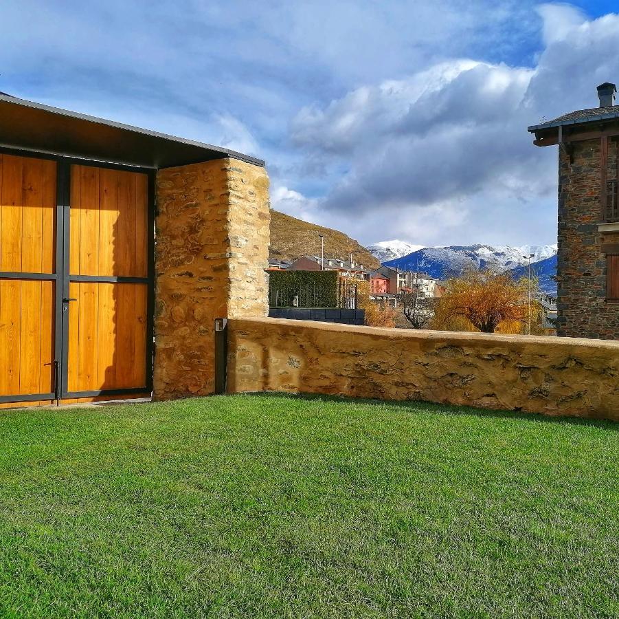 Apartament "Enclau" Turismo Rural Cal Rialla ييفيا المظهر الخارجي الصورة